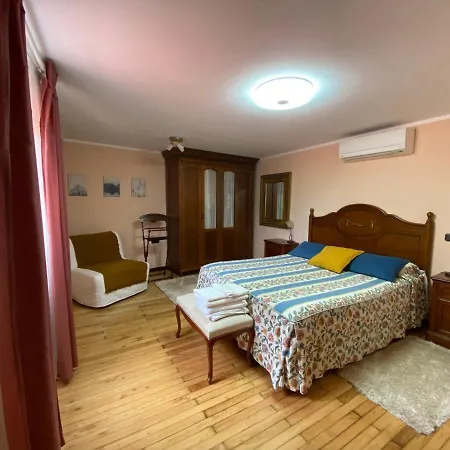 Alvares De Corvera *