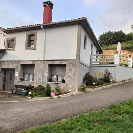 Alvares De Corvera منزل للإقامة *