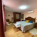 Alvares De Corvera *