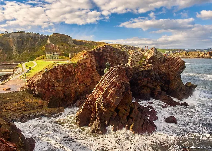 Alvares De Corvera El Ponton