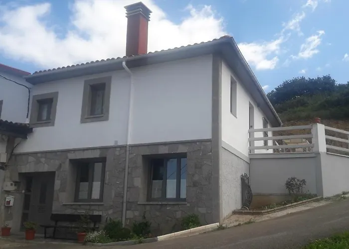 Alvares De Corvera *